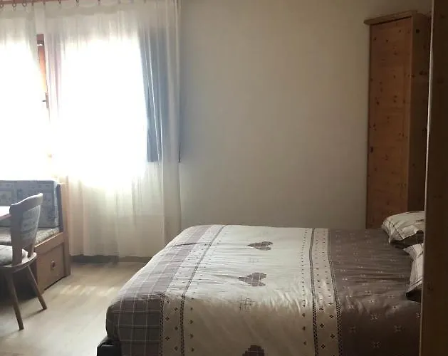 Paradise Dolomiti Flat * فالكادي